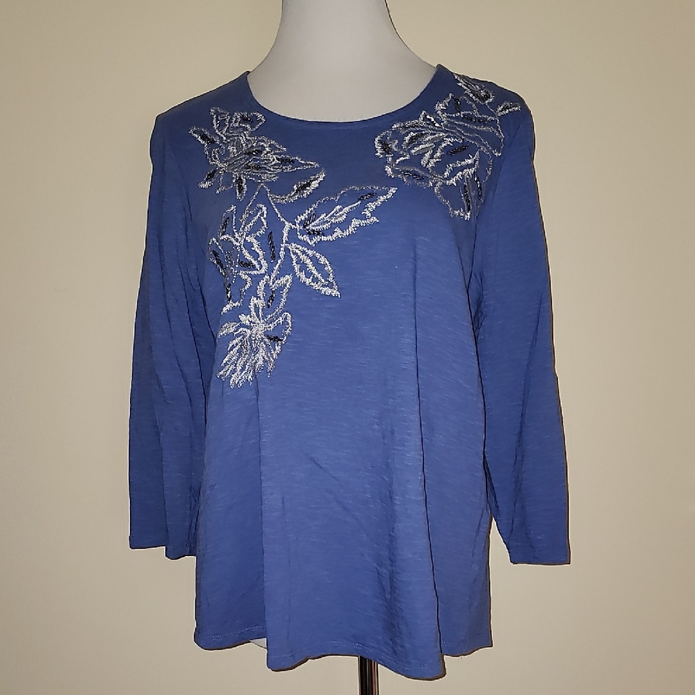 Chico's Slate Blue Long Sleeve Top w/Silver Embroidery & Metallic Beads